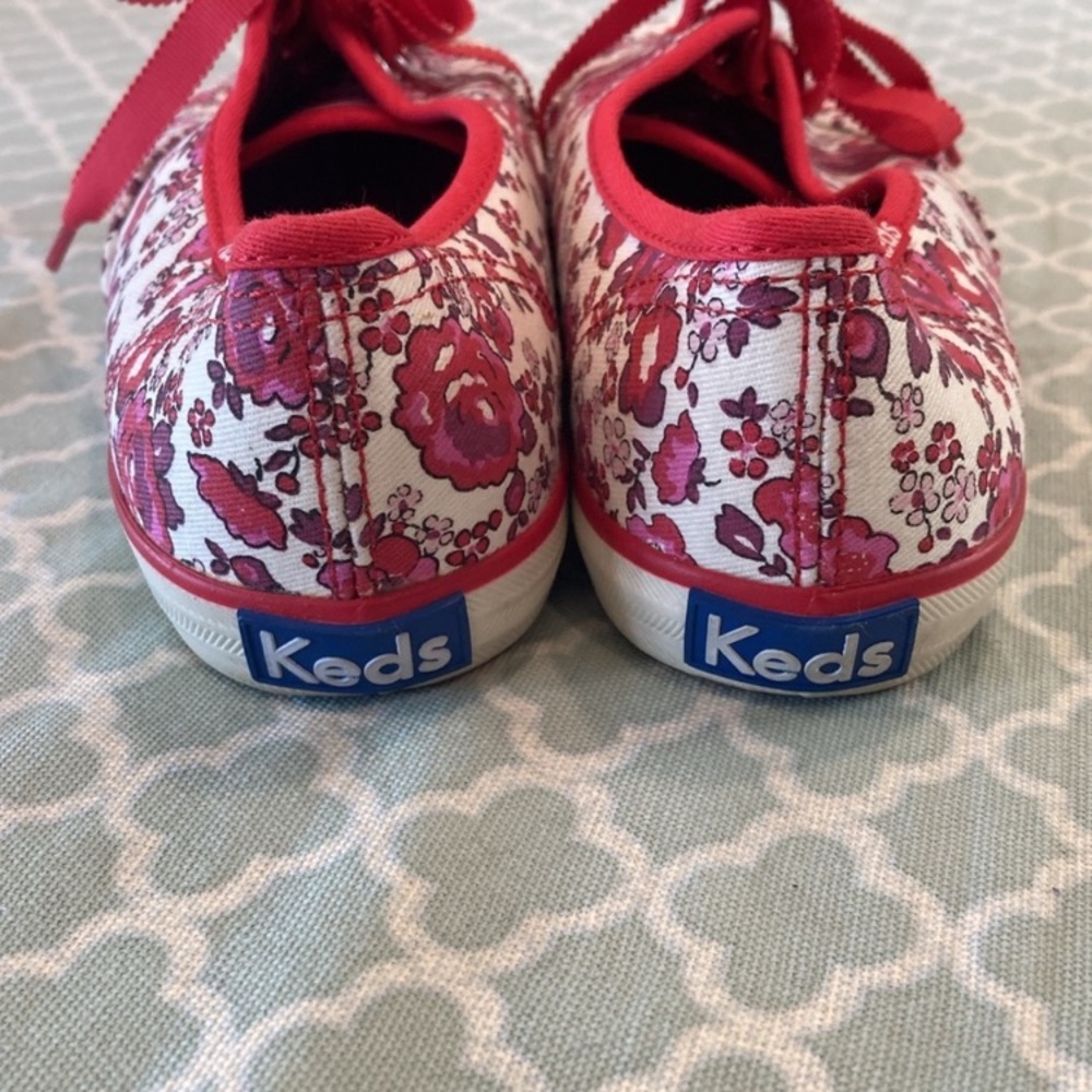 Keds Floral Lace Up Sneakers Red White 7.5 - Picture 3 of 9